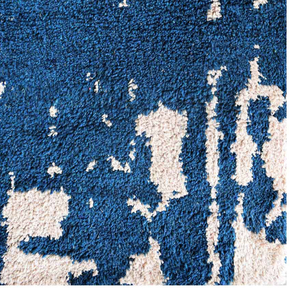 Lichenlux Hand Knotted Silk Rug