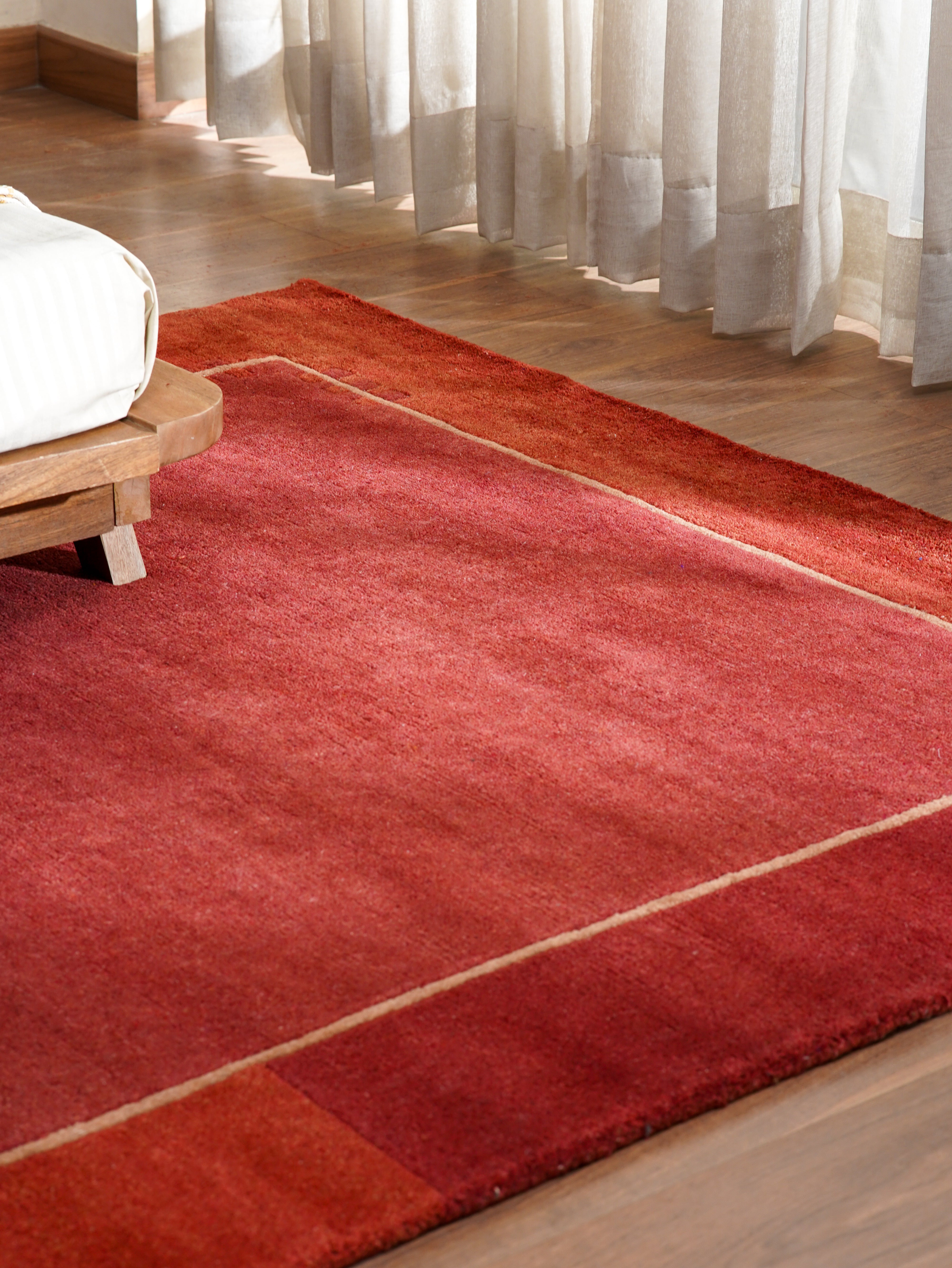 Leon Hand Knotted Tibbati Wool Area Rug