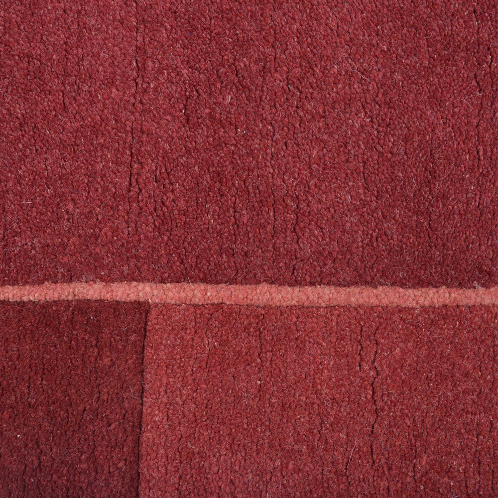 Leon Hand Knotted Tibbati Wool Area Rug