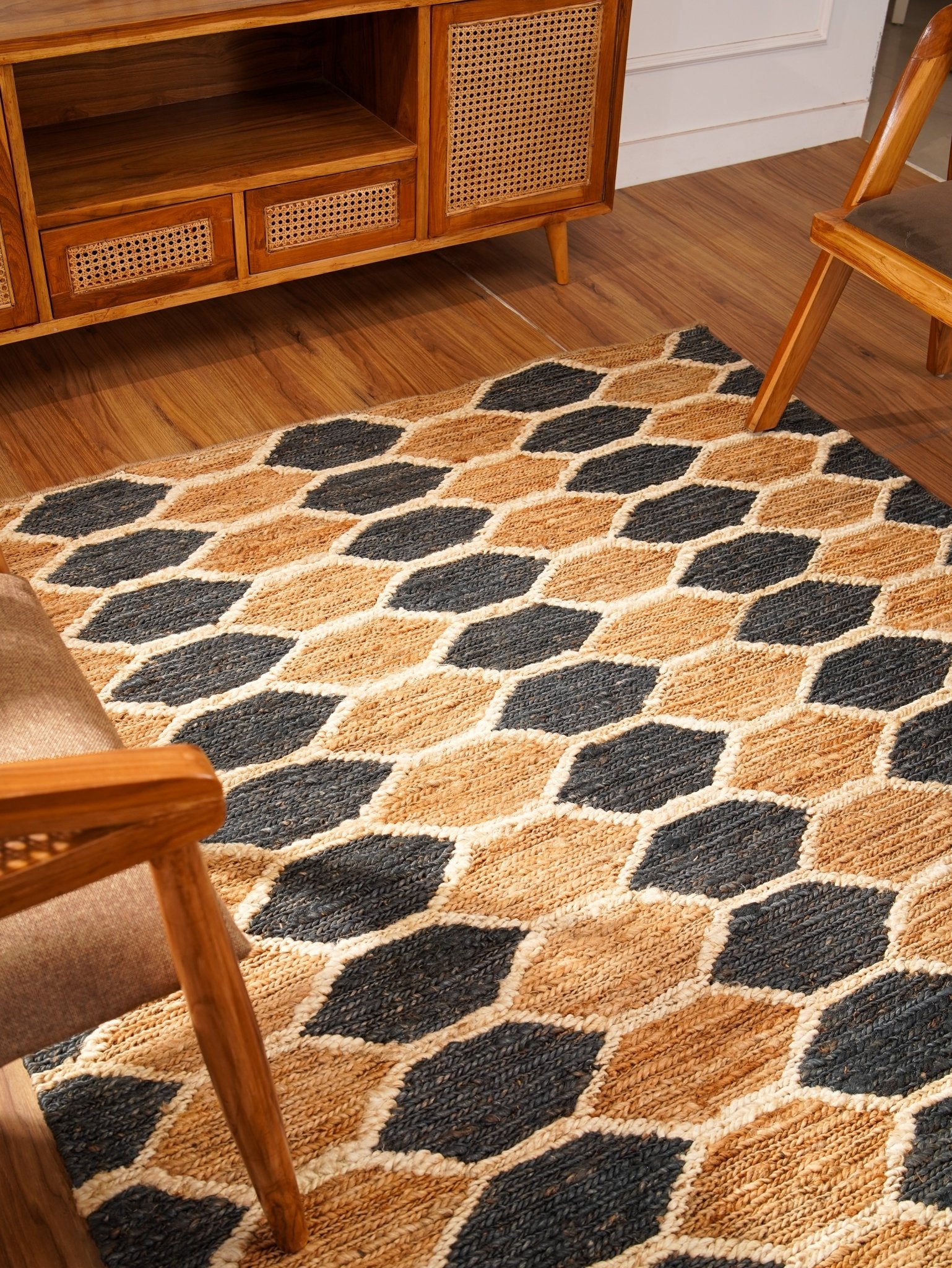 Cesenatico Hand Knotted Sumak Jute Area Rug - BBH HOMES LLC