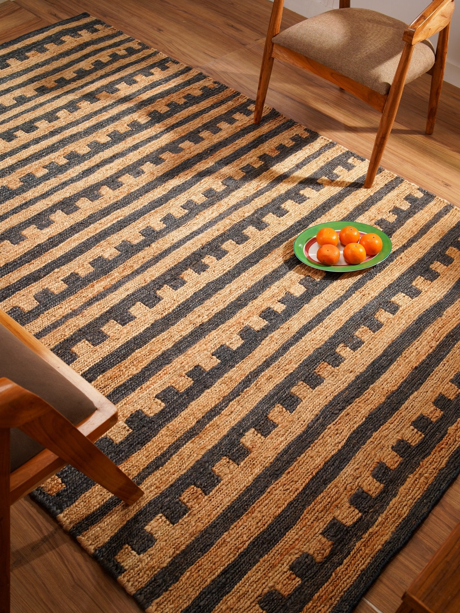 Earthline Hand Knotted Sumak Jute Area Rug - BBH HOMES LLC
