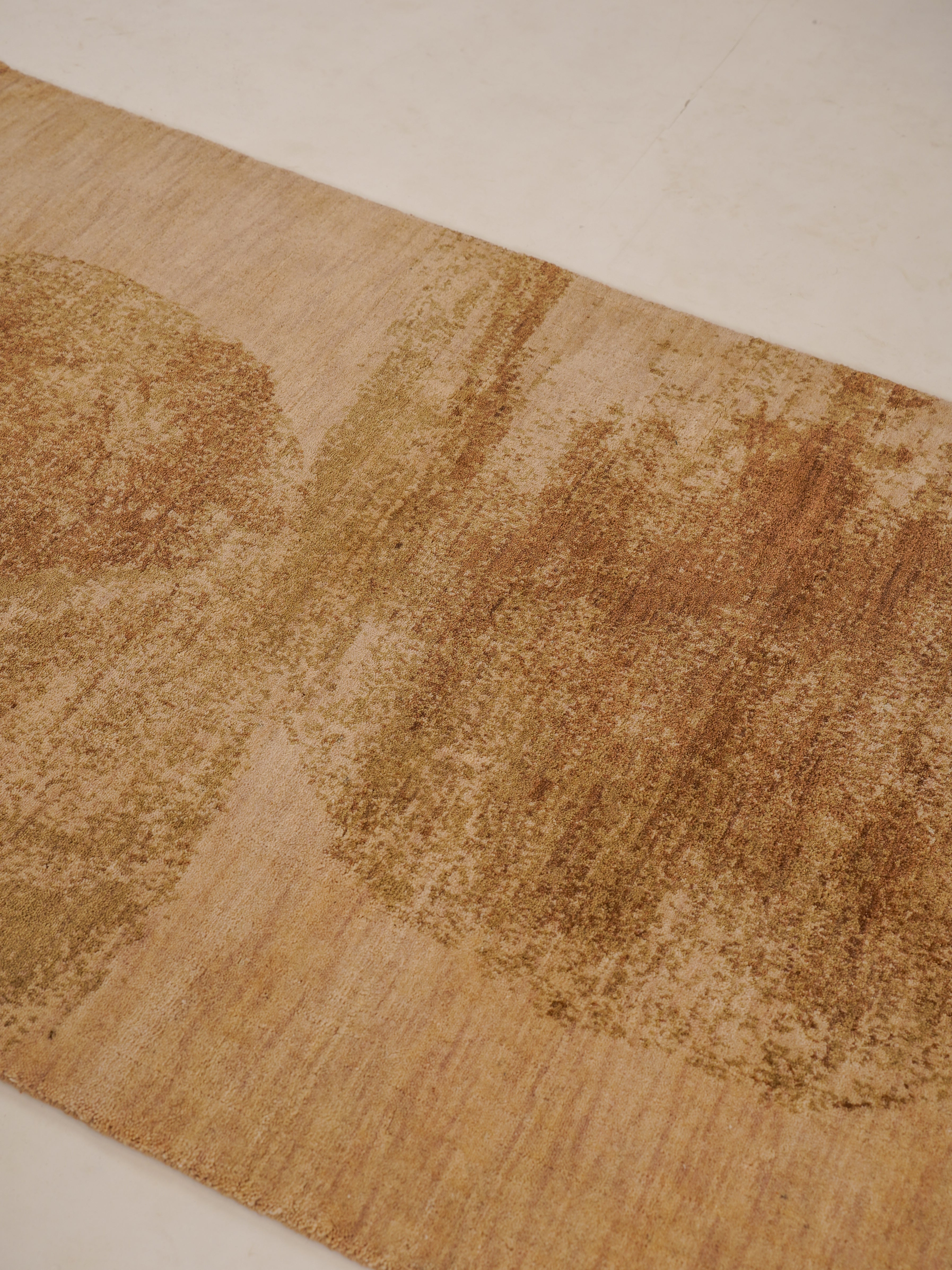 Earthen Fade Hand Knotted Wool Area Rug