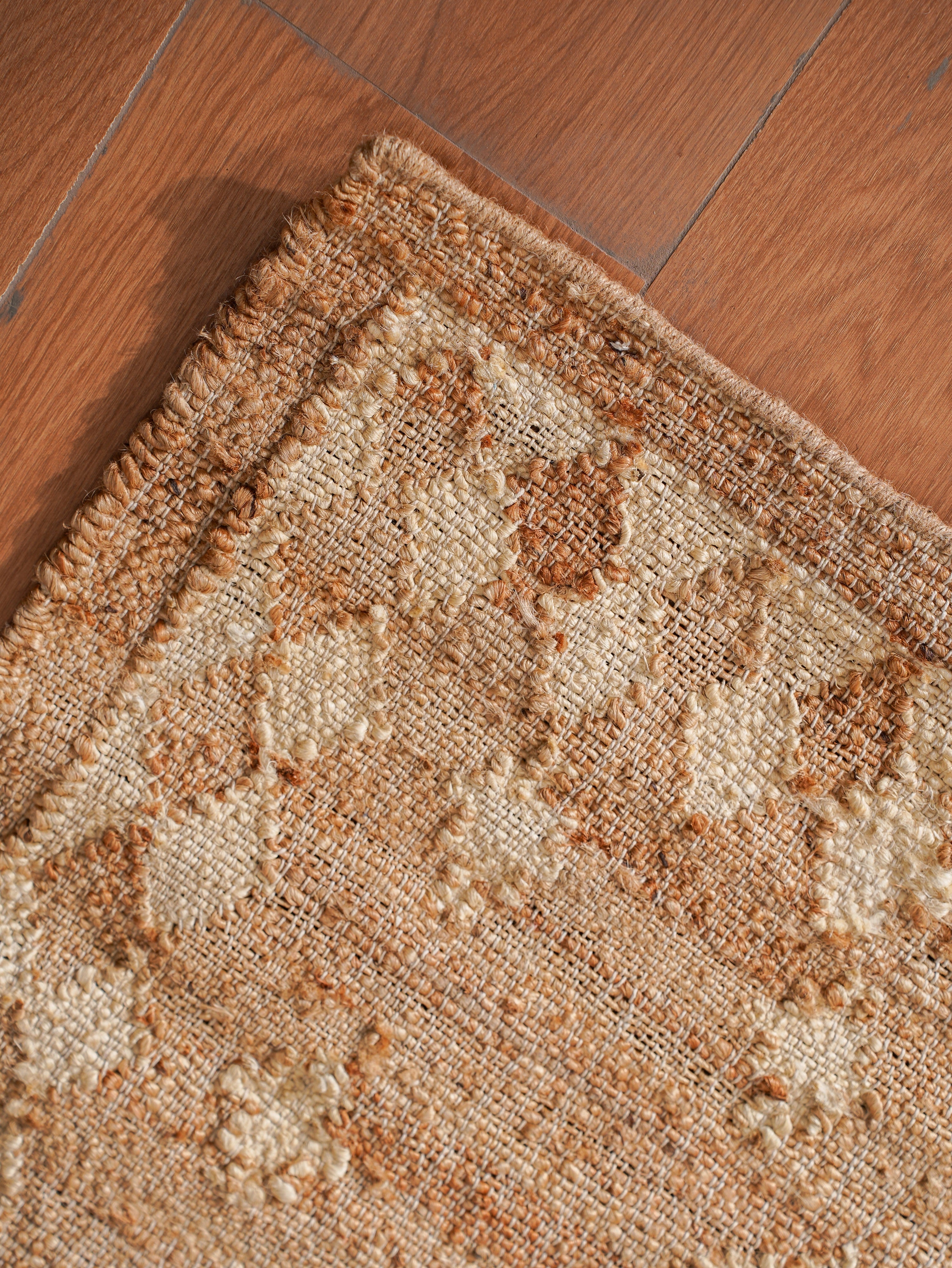 Chakrika Flat Weave Kilim Jute Rug