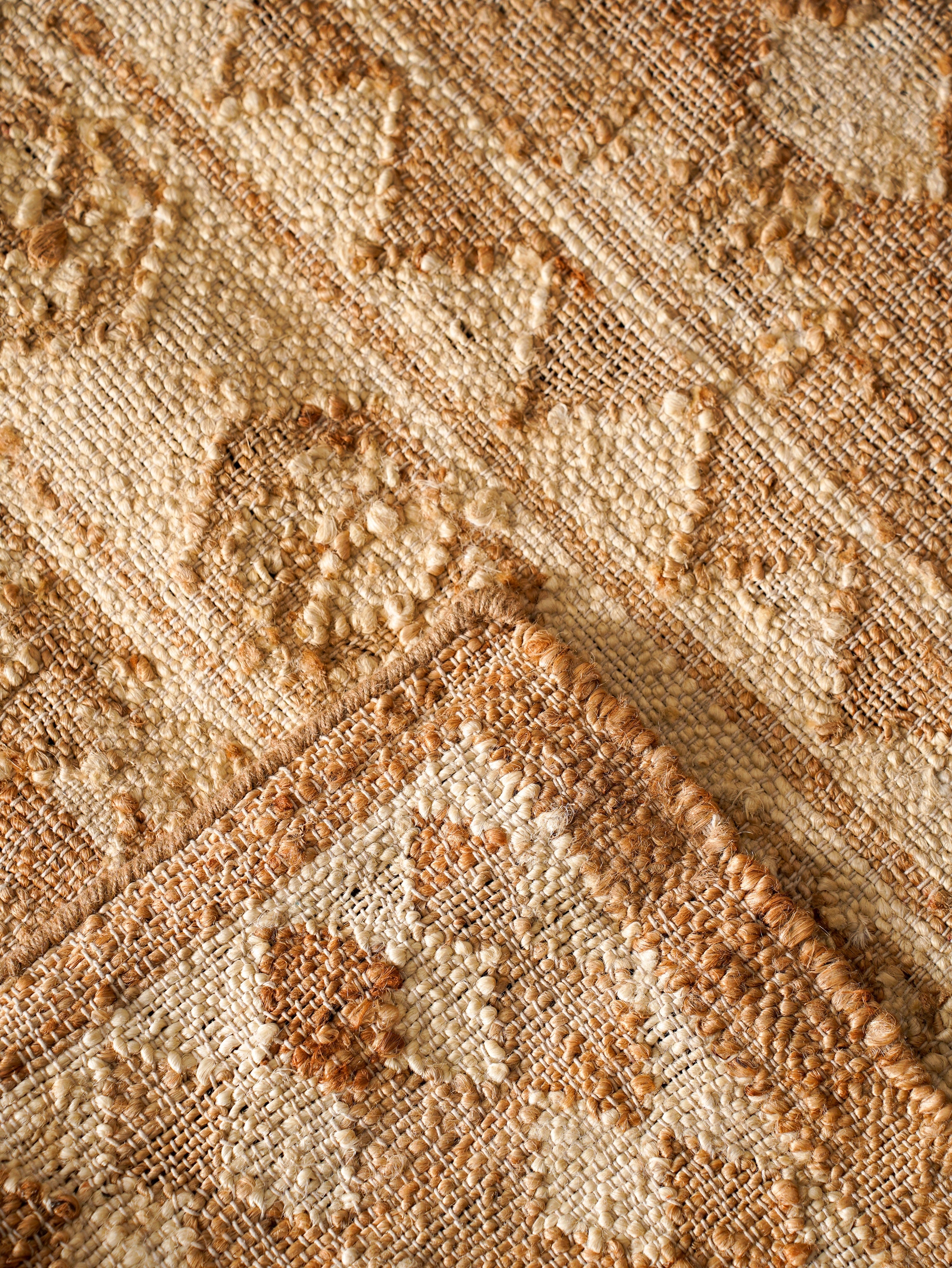 Chakrika Flat Weave Kilim Jute Rug