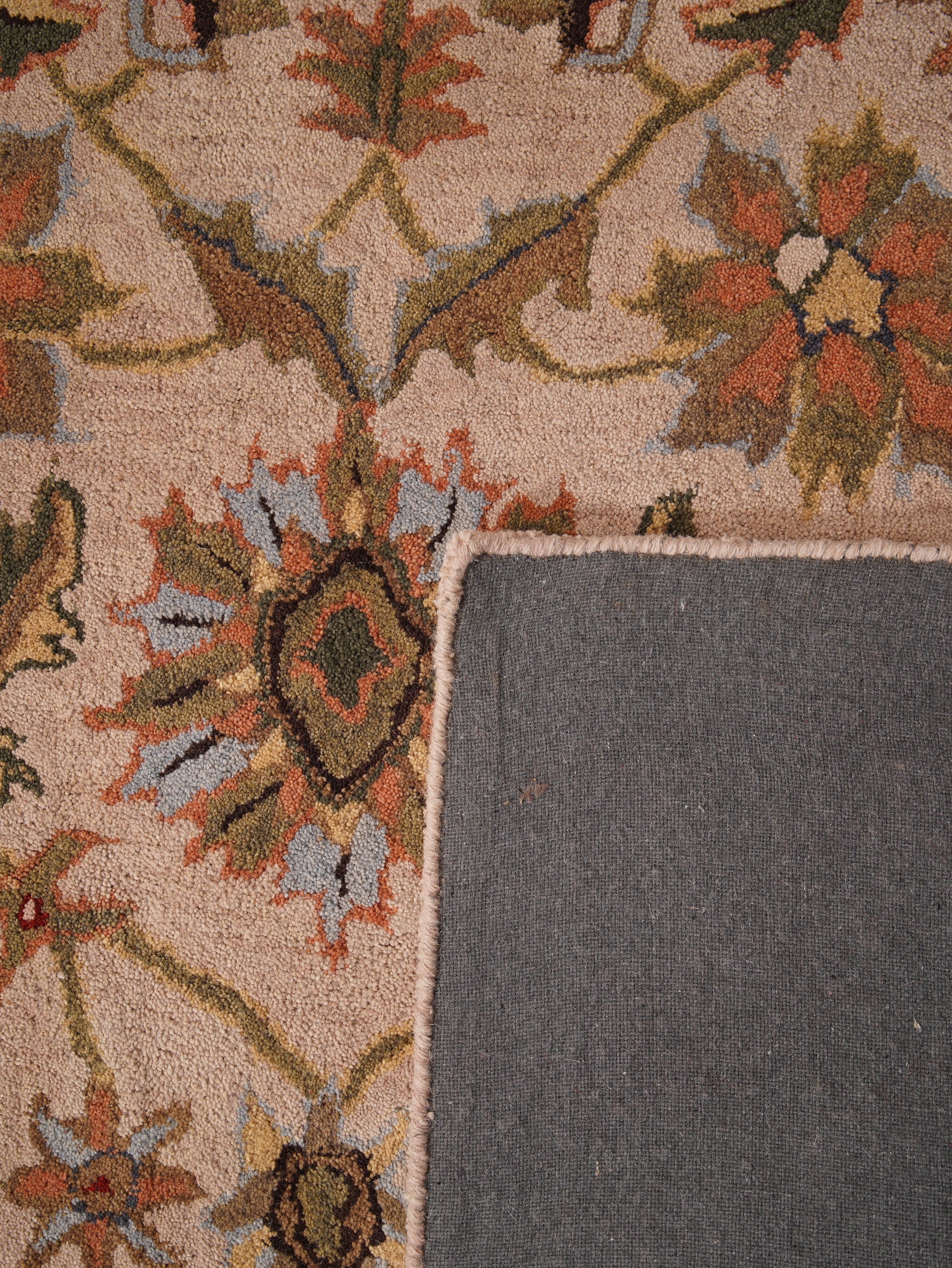 Rajata Hand Tufted Oriental Rug