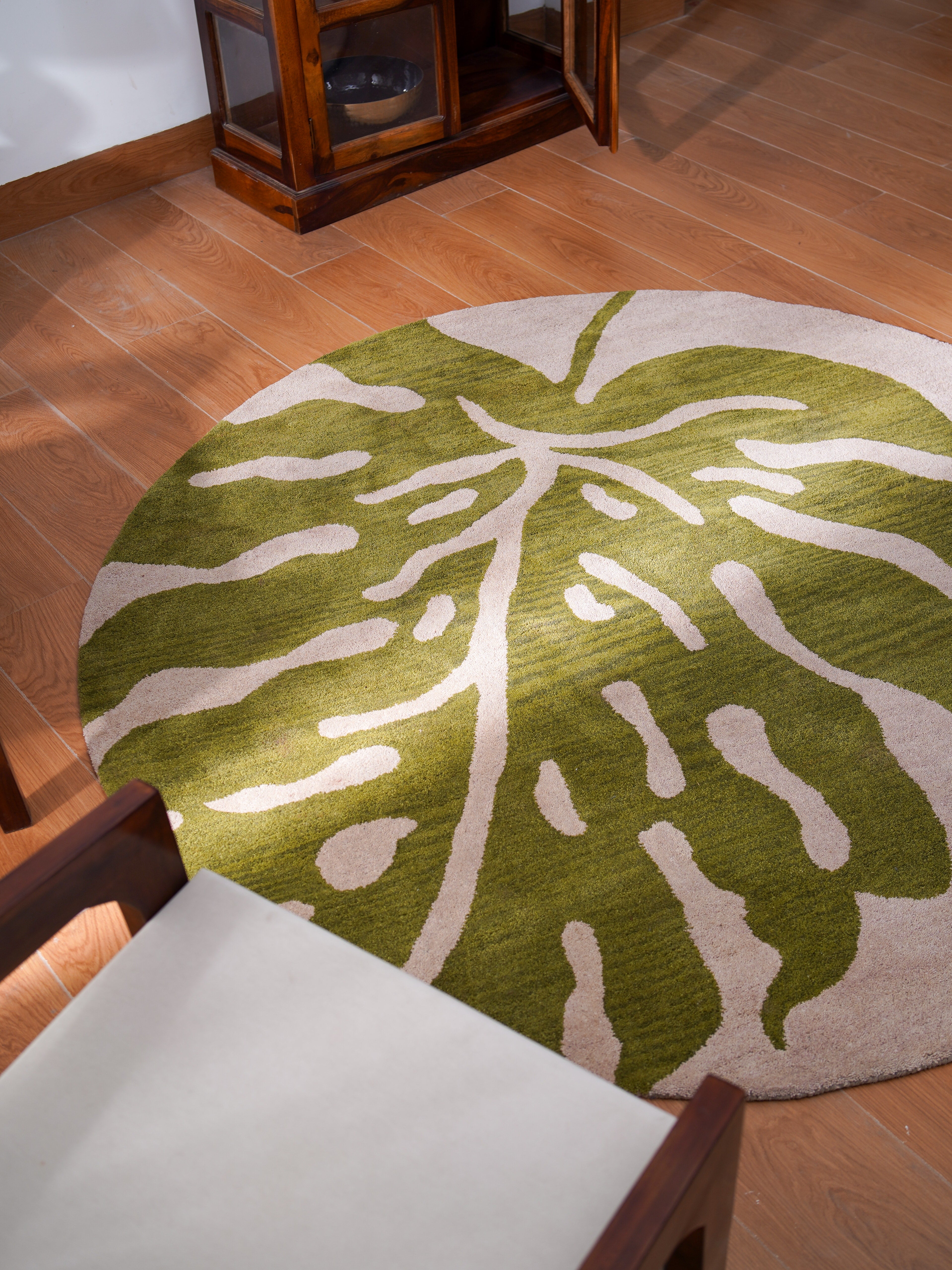 Sarin Hand Tufted Wool Area Rug