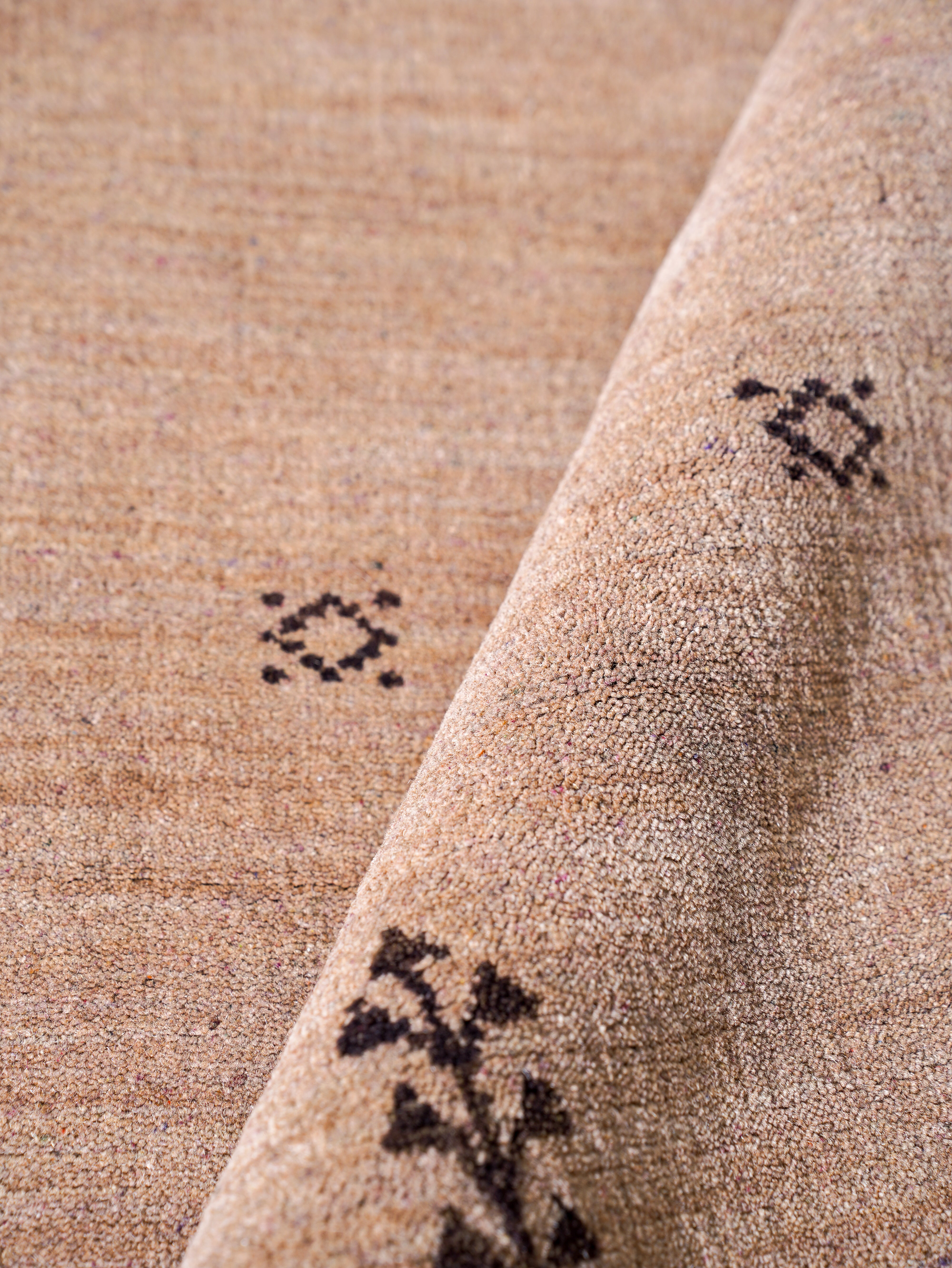 Elysian Hand Knotted Wool Rug