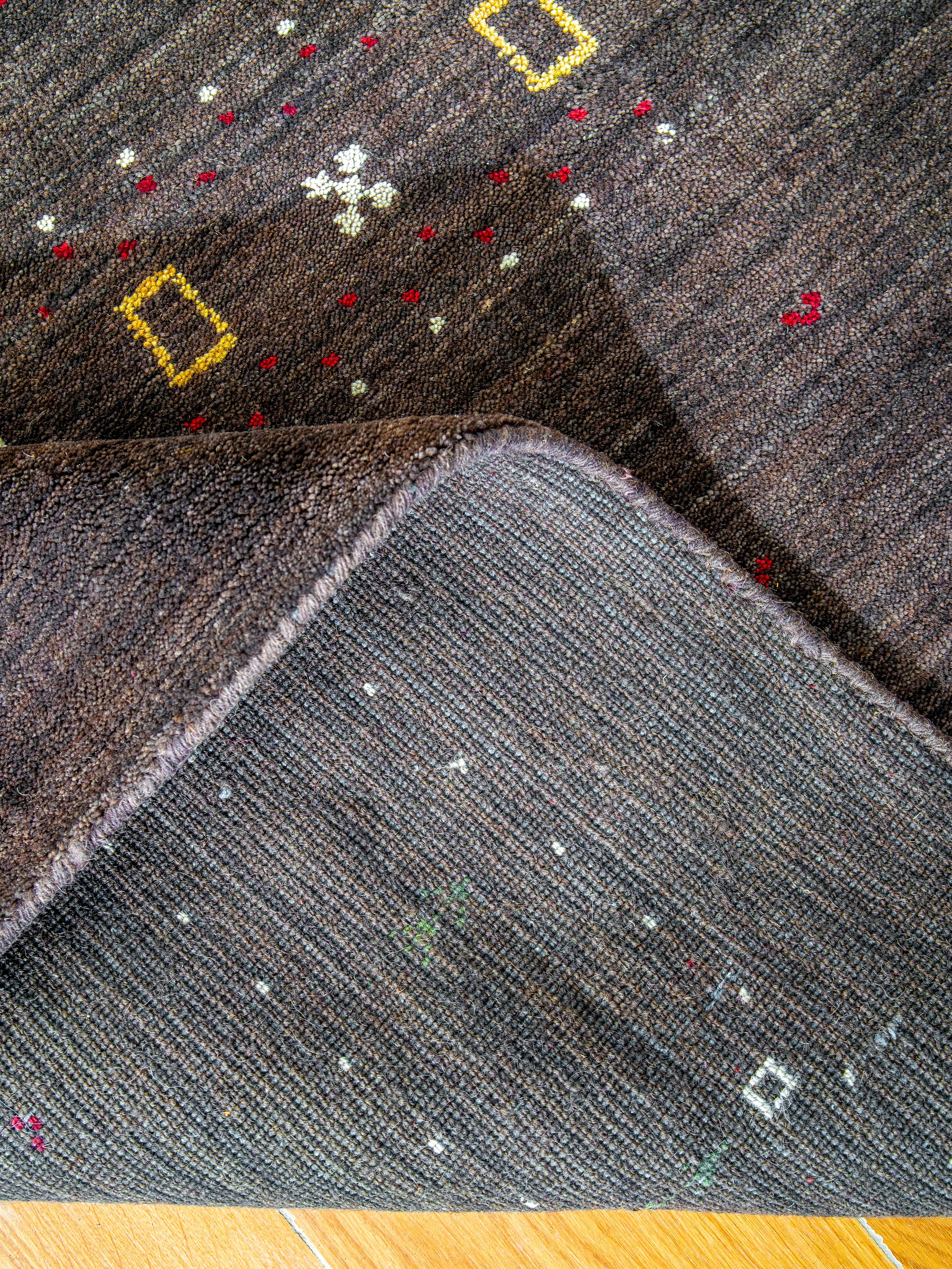 Kian Hand Knotted Wool Area Rug