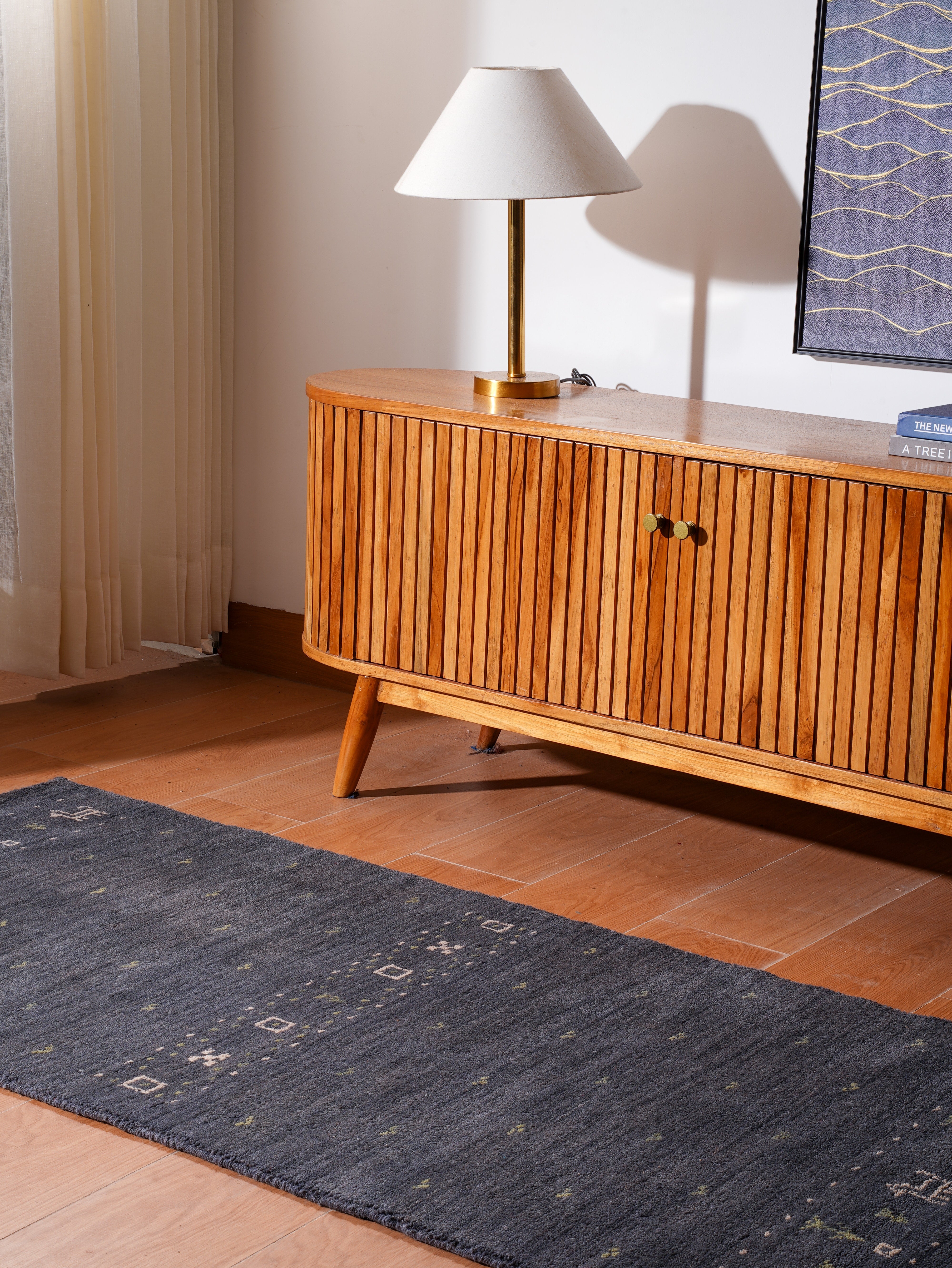 Kian Hand Knotted Wool Area Rug
