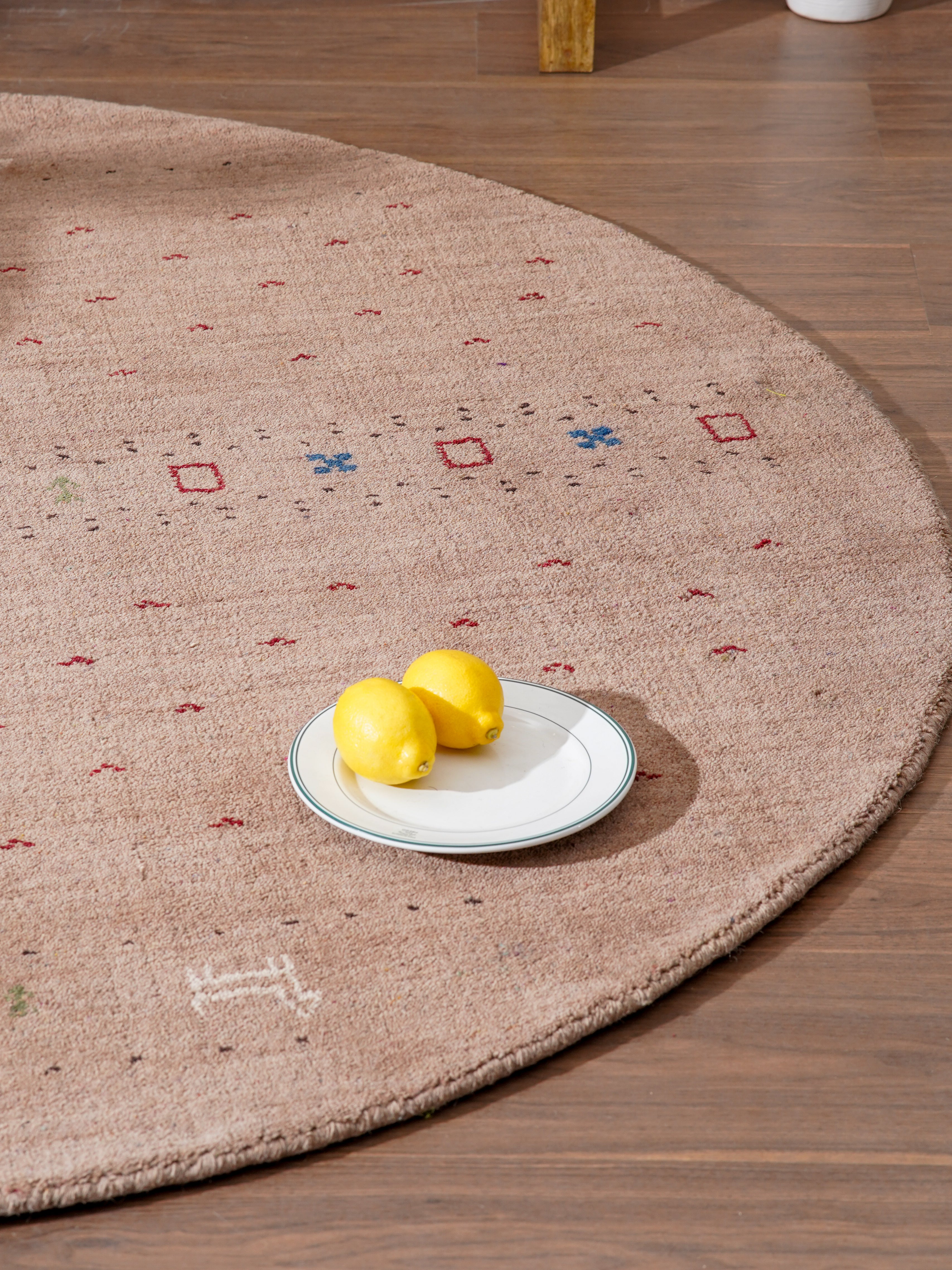 Kian Hand Knotted Wool Area Rug