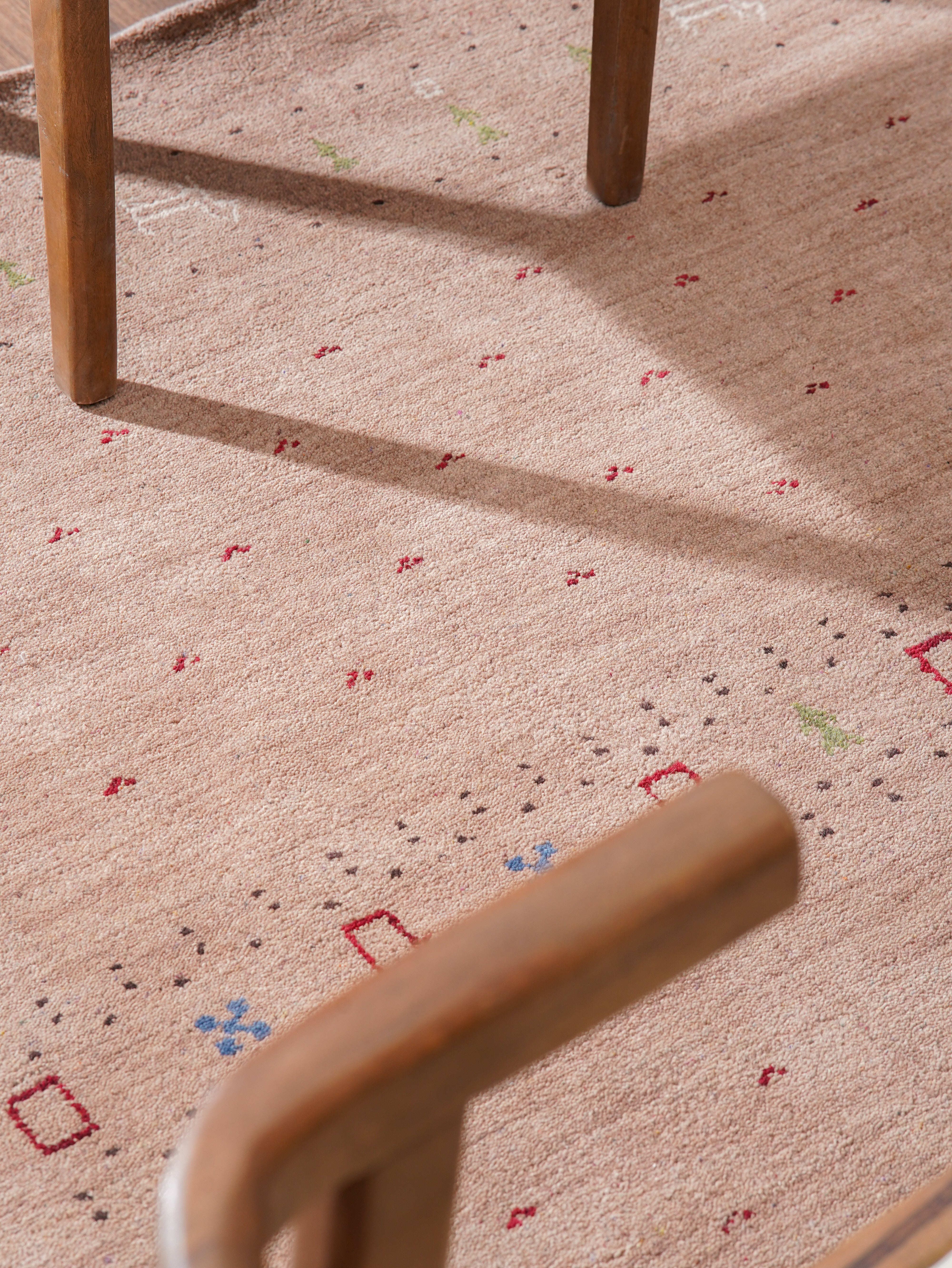 Kian Hand Knotted Wool Area Rug