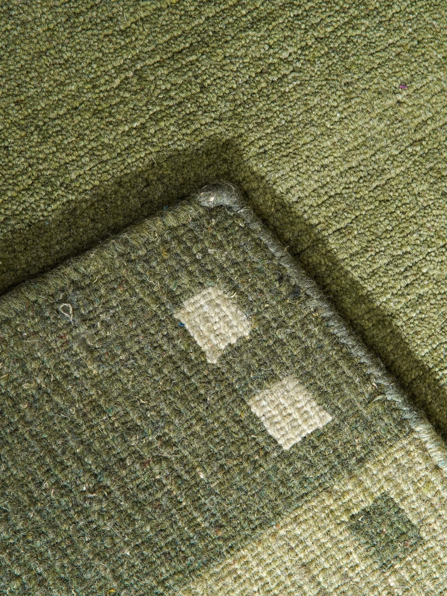 Leon Hand Knotted Tibbati Wool Area Rug - BBH HOMES LLC