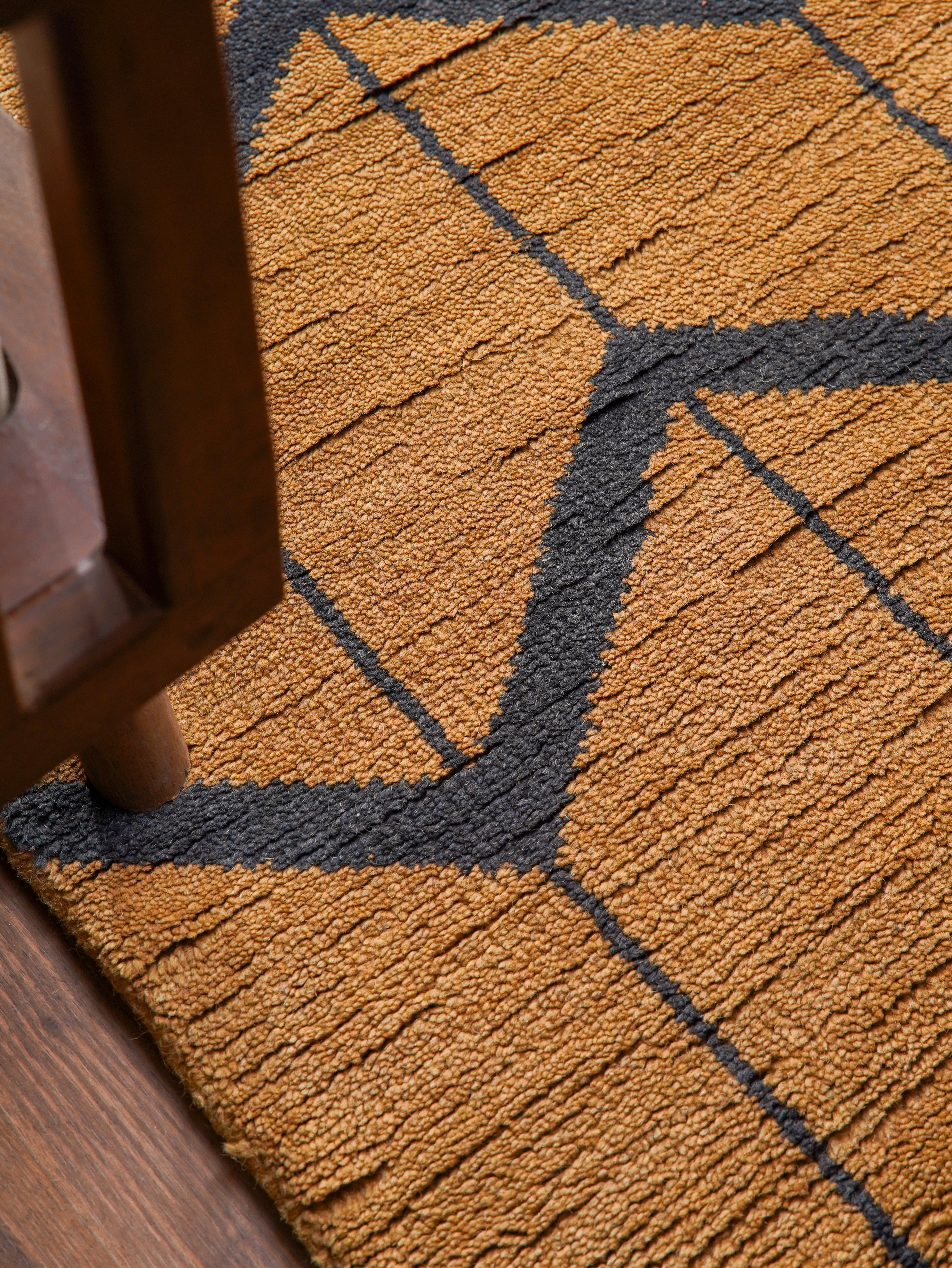 Chevron Hand Knotted Wool Area Rug