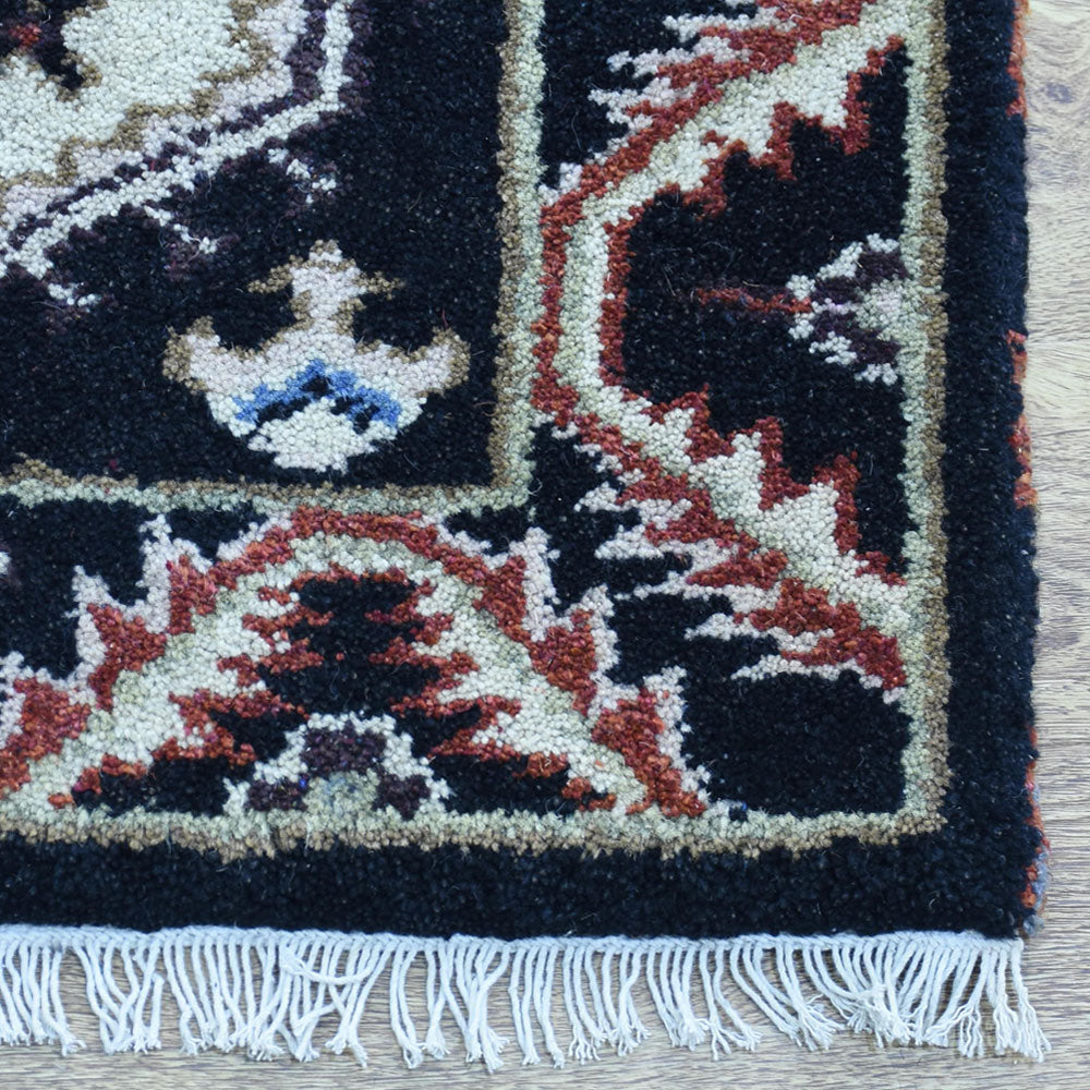 Kavi Hand Knotted Oriental Area Rug