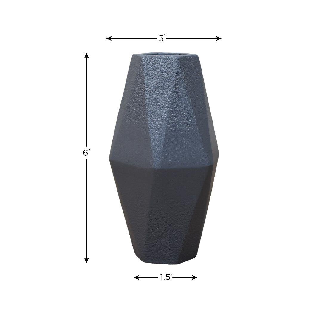 Eco-Friendly Handmade Aluminium Geometric Gray Vase For Indoor & Outdoor Use