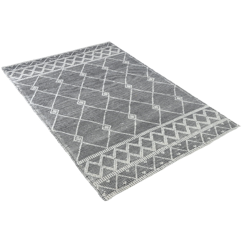 Atmos Hand Woven Flat Weave White & Black Rug