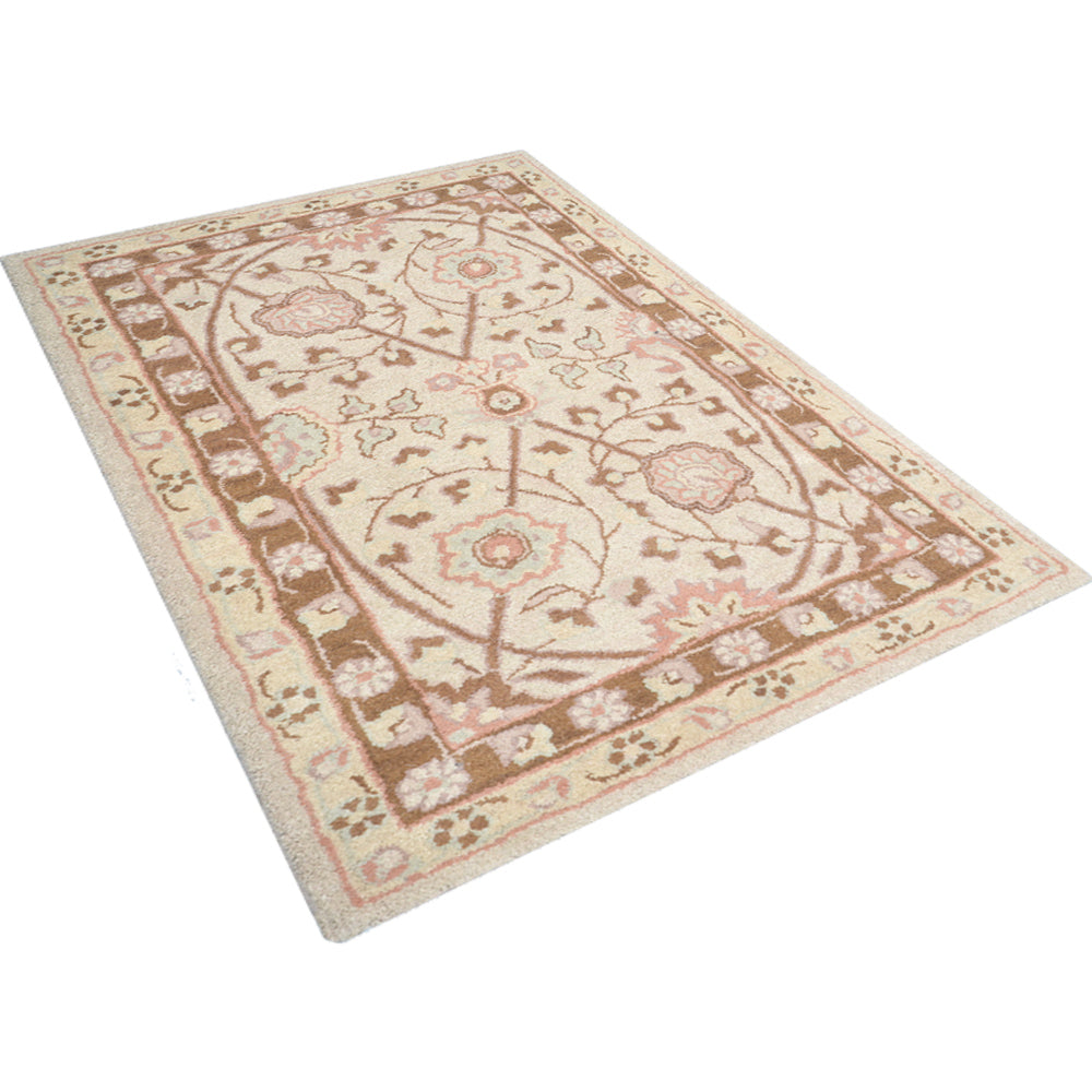 Gulzar Hand Tufted Oriental Wool Rug