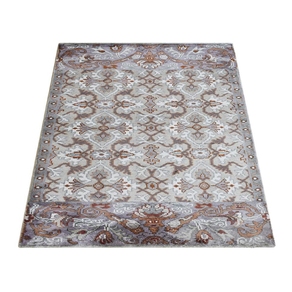 H?i An Hand Knotted Viscose Area Rug