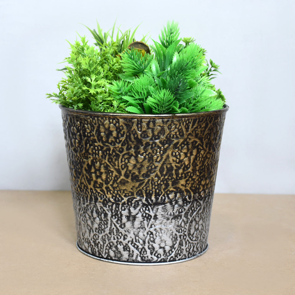 Kaelin Pot Planter