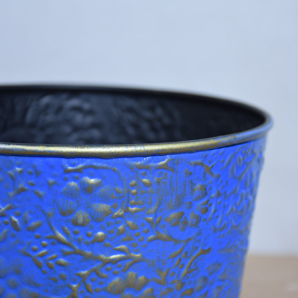 Kaelin Blue Pot Planter