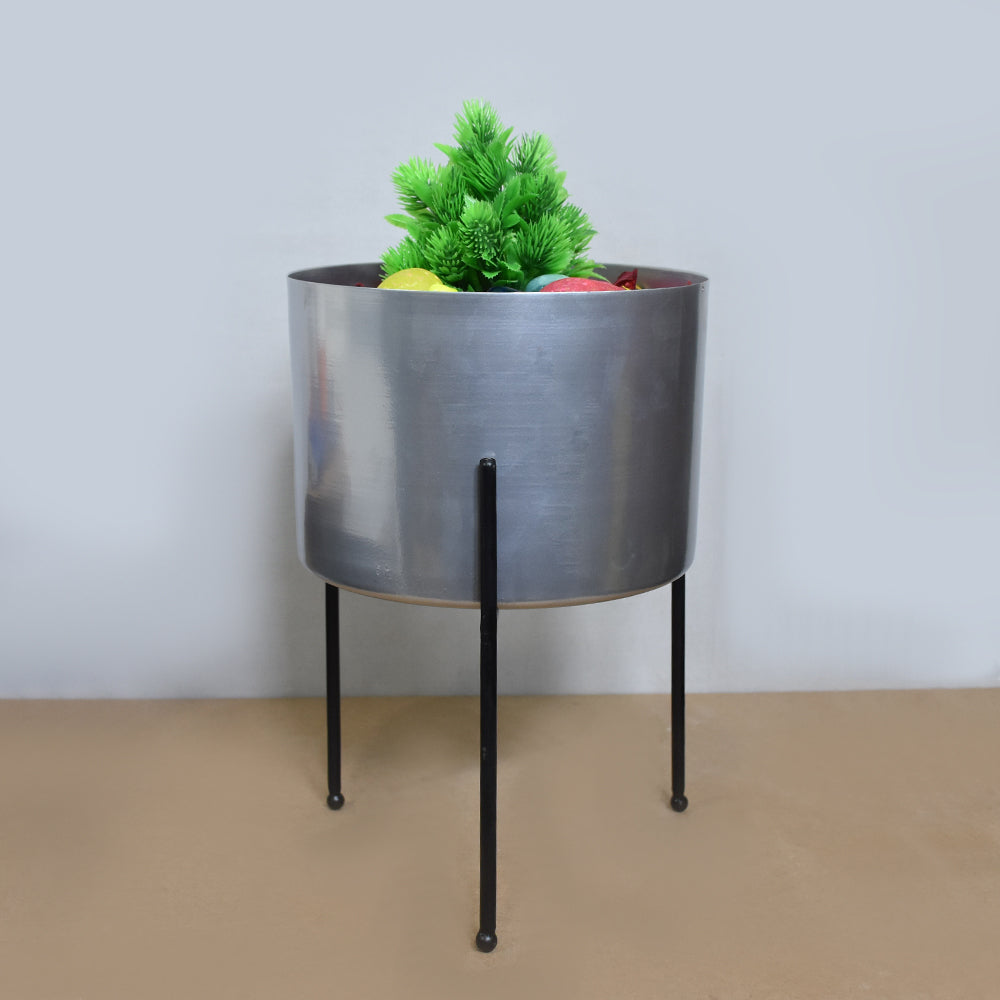 Verdura Silver Iron Pot Planters