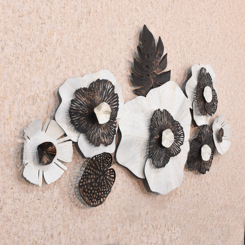 FloraElegance Metal Wall Art Decor